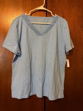 Talbots Pale Blue V-Neck Crochet Trim Short Sleeve Tee
